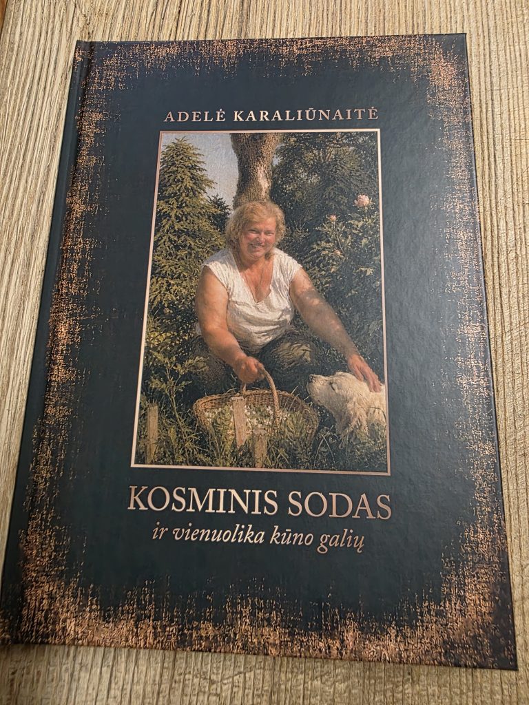 Knyga "Kosminis sodas ir vienuolika kūno galių"